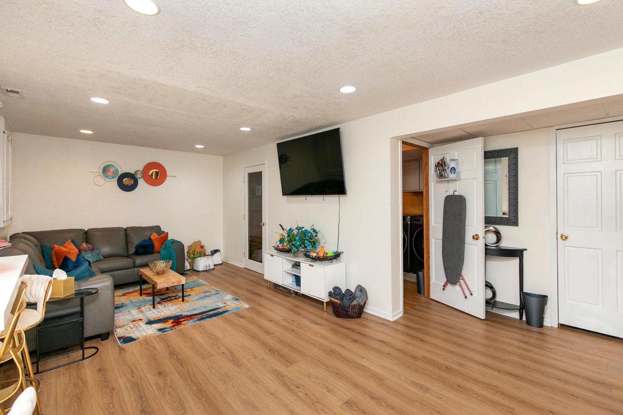 Family Friendly Home Close To Airport And Downtown Des Moines Exterior photo